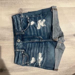 american eagle shorts, stretchy!!